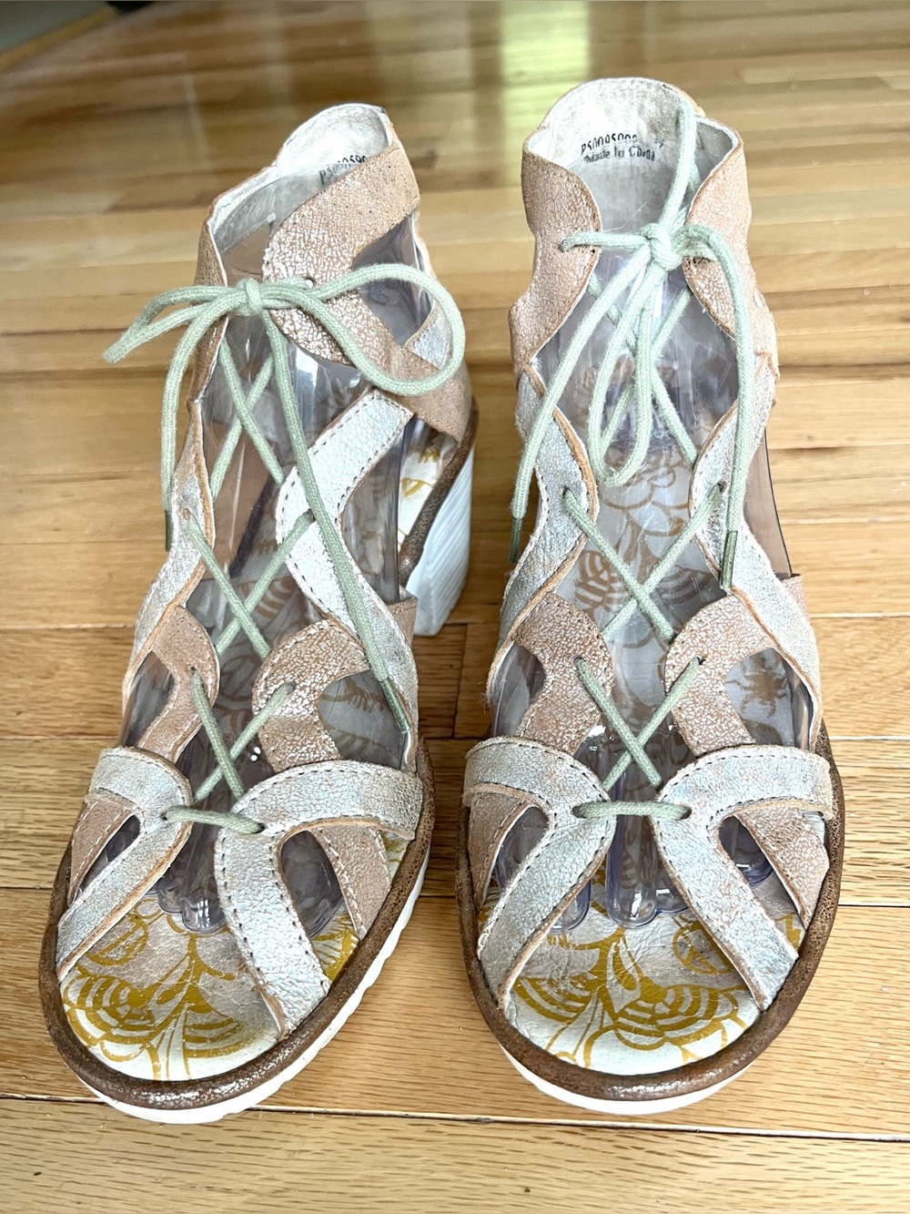 Fly London Sandals leather Strappy Metallic Gladiator “Want” Pearl/Luna Size 39 - Picture 4 of 14